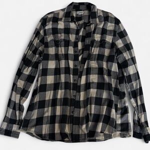 Black and beige plaid button up shirt